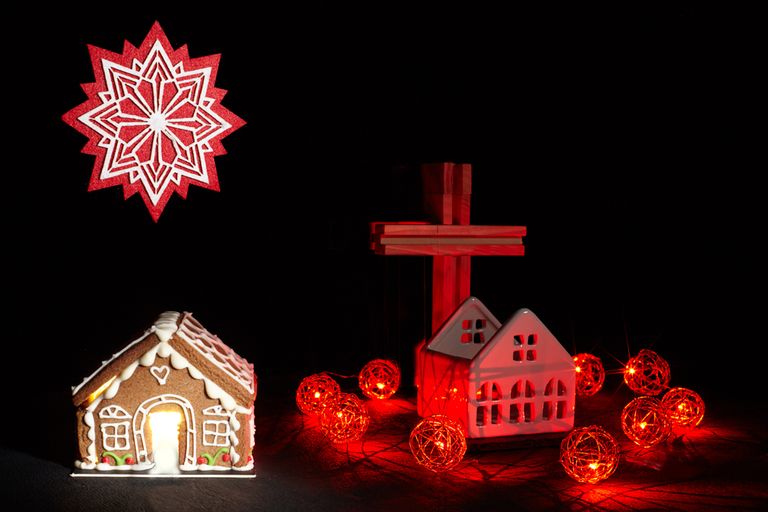 Happy Christmas, gingerbread, daylesford