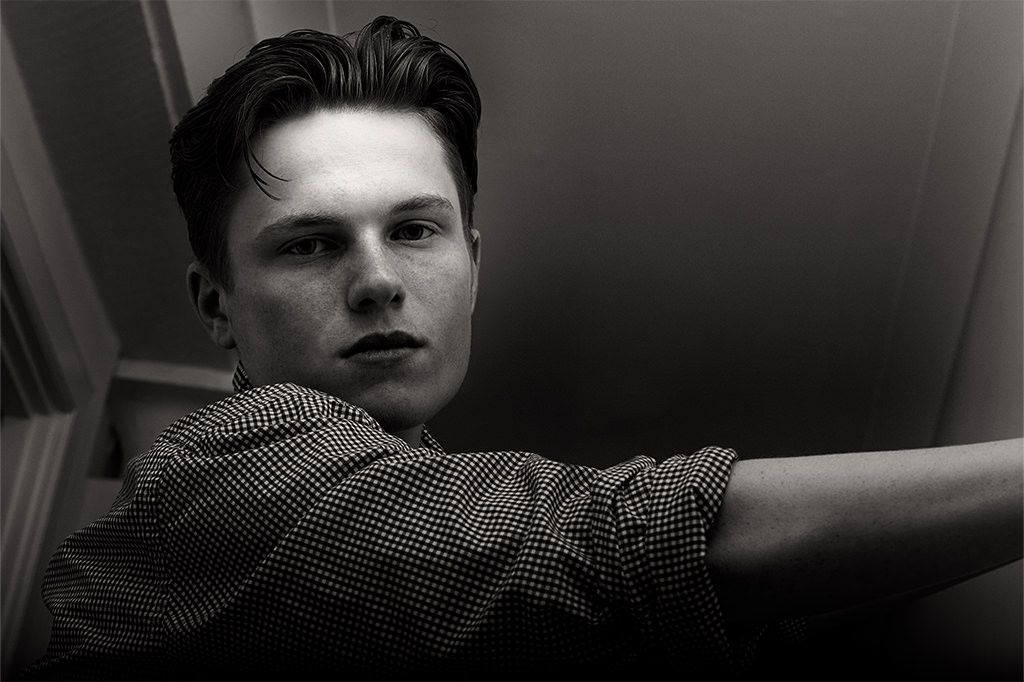 Documentary photogrpahy model monochrome matt